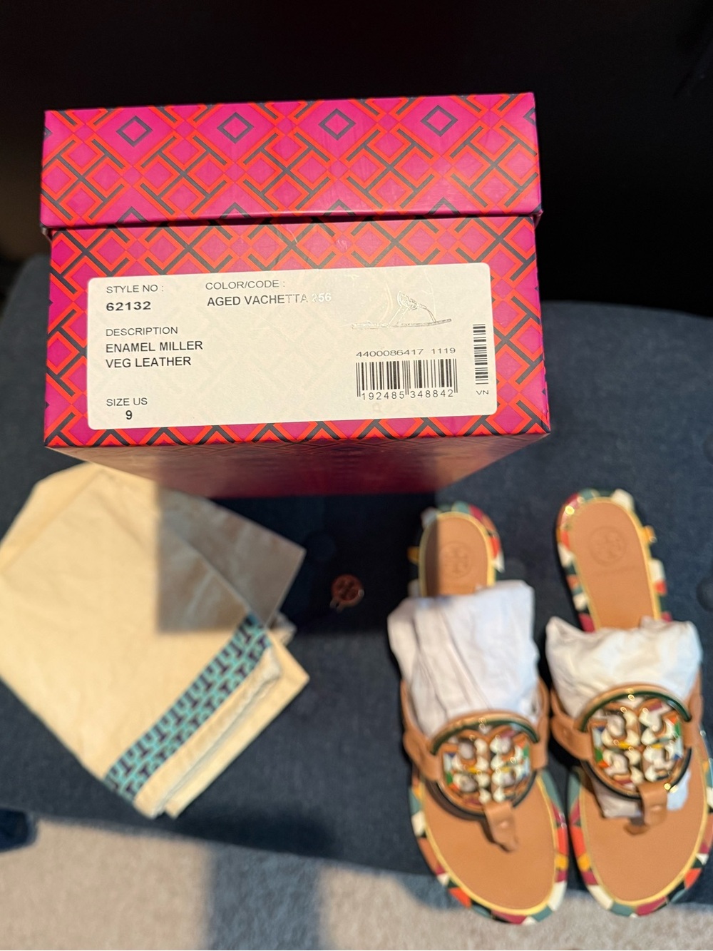NIB Tory Burch Enamel Miller Leather Thong Sandals Elba Camello size 9 - Picture 5 of 5
